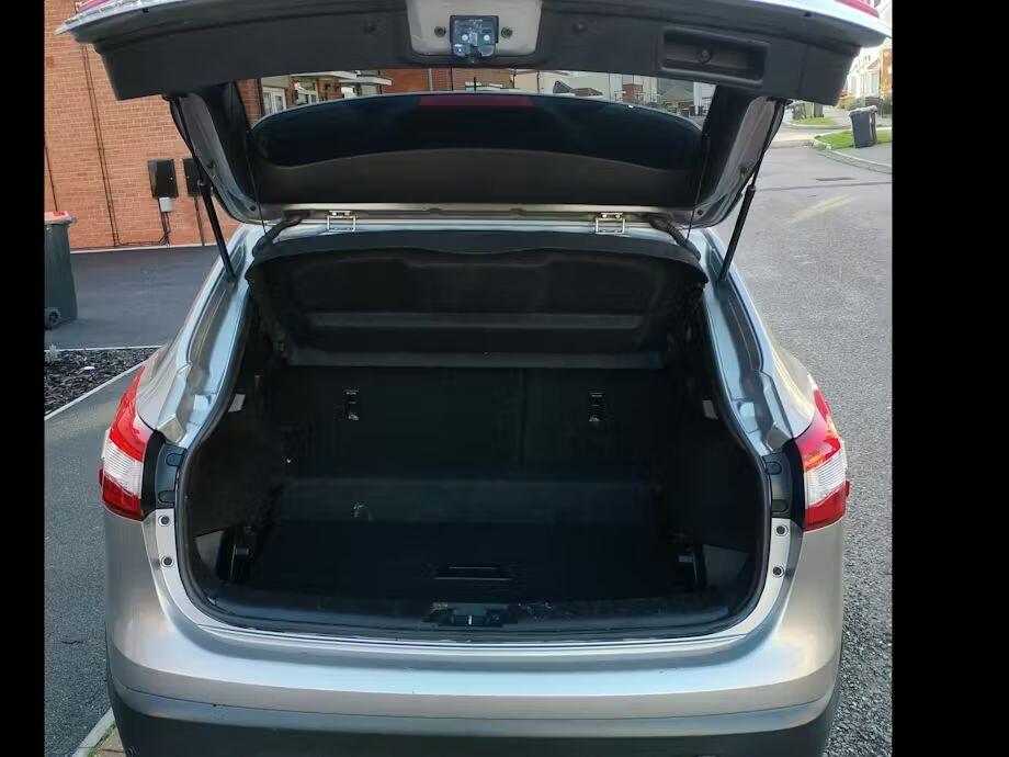 Used Nissan Qashqai 2017 for sale - 77018444: Photo 10