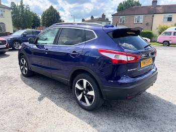 Used Nissan Qashqai 2017 for sale - 79005342: Photo