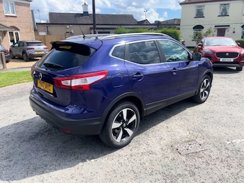 Used Nissan Qashqai 2017 for sale - 79005342: Photo