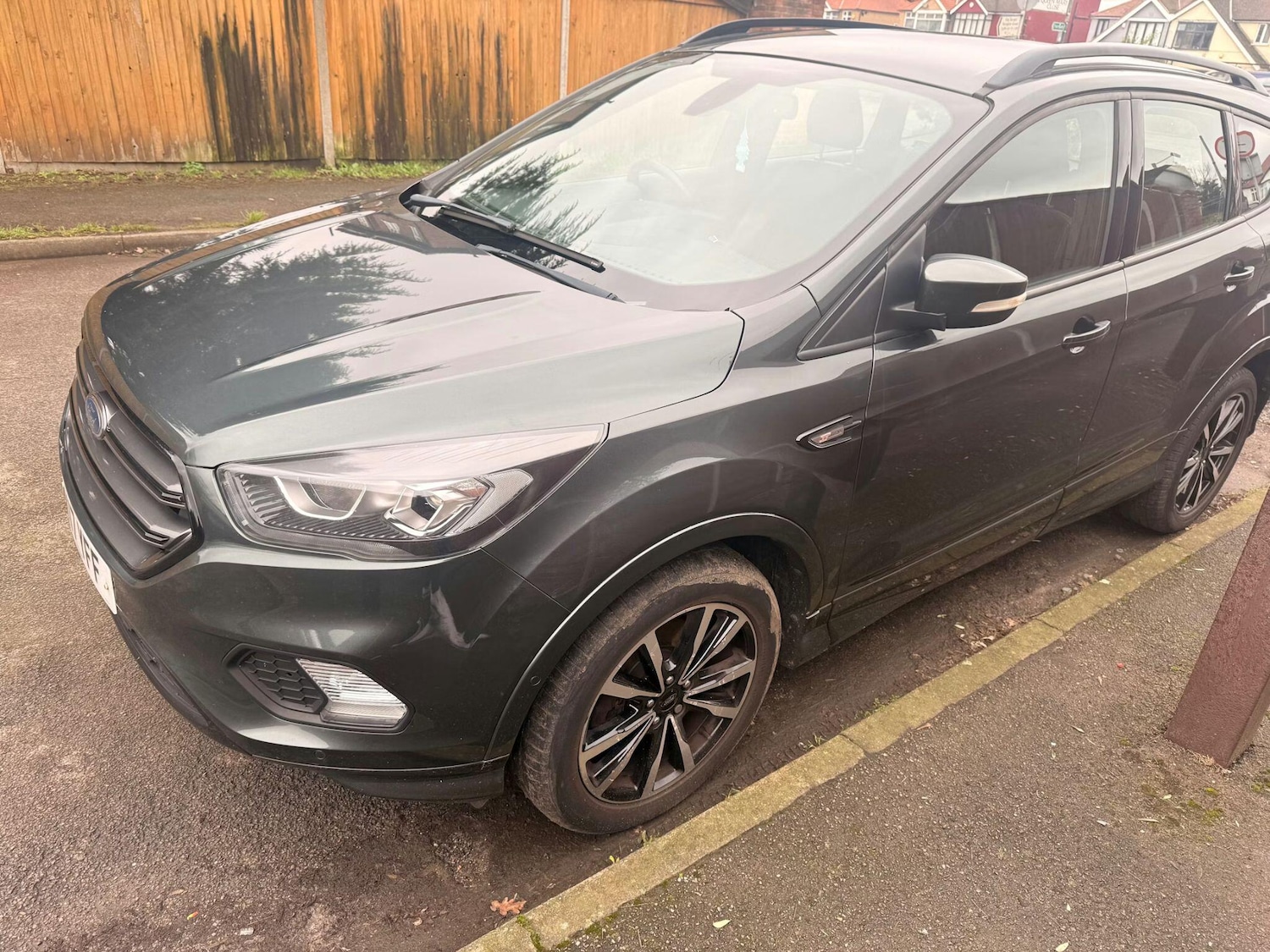 Used Ford Kuga 2017 for sale - 77562654: Photo 2