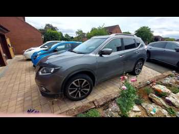 Used Nissan X-Trail 2017 for sale - 75176592: Photo