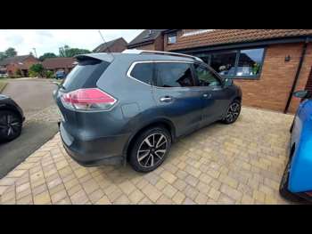 Used Nissan X-Trail 2017 for sale - 75176592: Photo