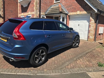 Used Volvo XC60 2015 for sale - 79167903: Photo
