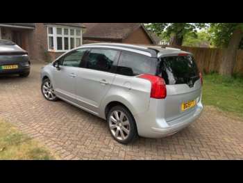 Used Peugeot 5008 2015 for sale - 74619837: Photo