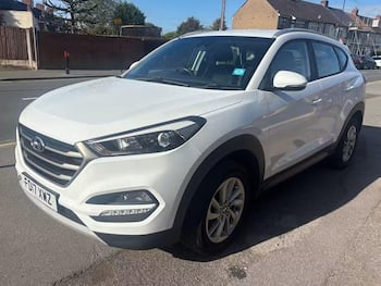 Used Hyundai TUCSON 2017 for sale - 79765584: Photo