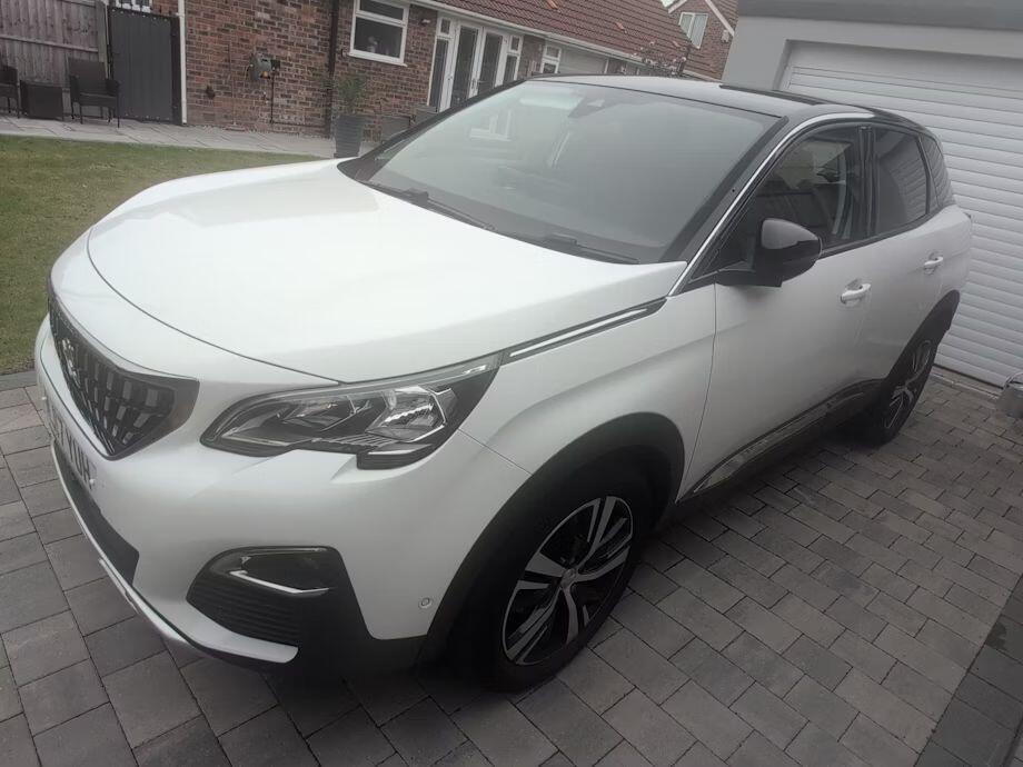 Used Peugeot 3008 2017 for sale - 76120132: Photo 2