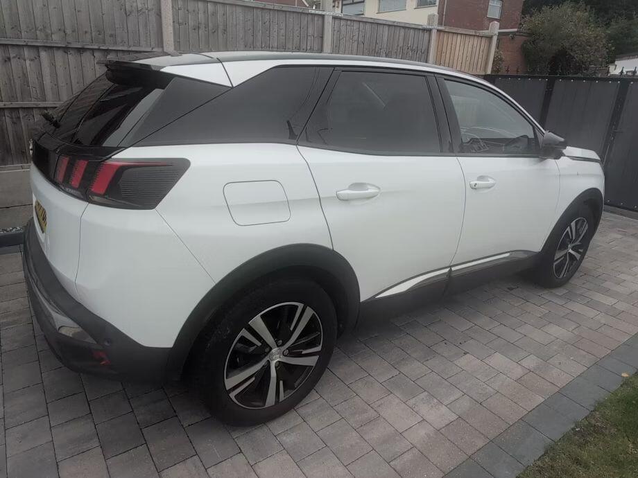 Used Peugeot 3008 2017 for sale - 76120132: Photo 3