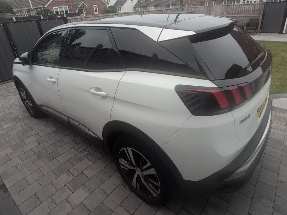Used Peugeot 3008 2017 for sale - 76120132: Photo 4