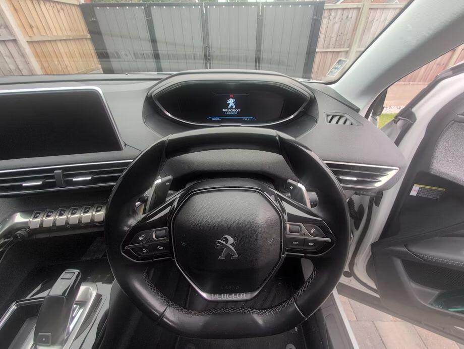 Used Peugeot 3008 2017 for sale - 76120132: Photo 9