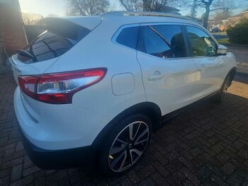 Used Nissan Qashqai 2015 for sale - 77269418: Photo