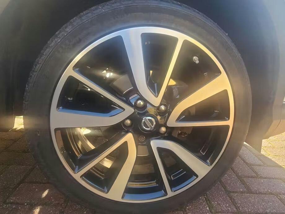 Used Nissan Qashqai 2015 for sale - 77269418: Photo 6