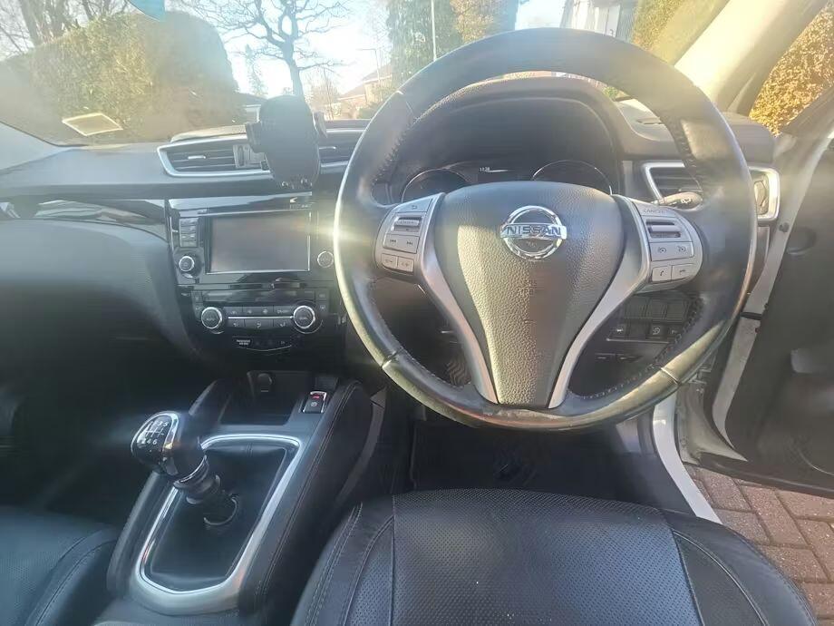 Used Nissan Qashqai 2015 for sale - 77269418: Photo 9