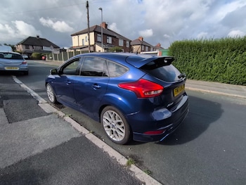 Used Ford Focus 2017 for sale - 75457332: Photo