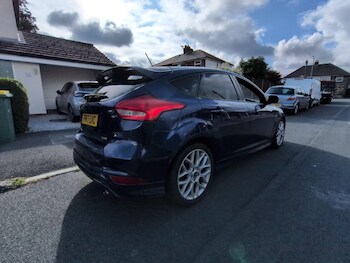 Used Ford Focus 2017 for sale - 75457332: Photo