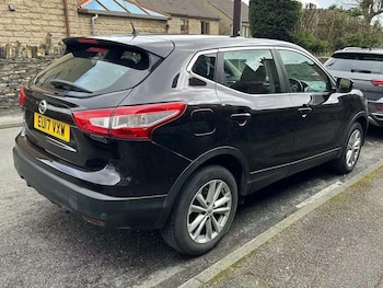 Used Nissan Qashqai 2017 for sale - 78316326: Photo