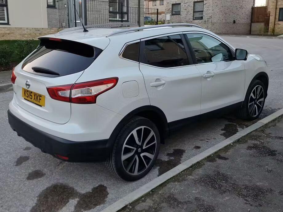 Used Nissan Qashqai 2015 for sale - 77106827: Photo 3
