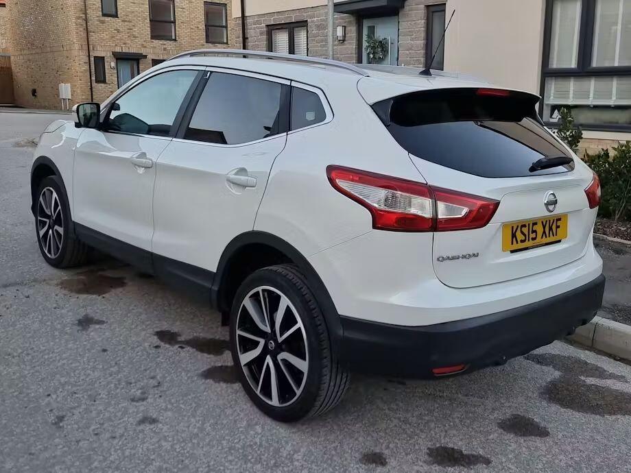 Used Nissan Qashqai 2015 for sale - 77106827: Photo 4