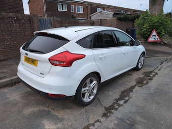 Used Ford Focus 2016 for sale - 75512309: Photo