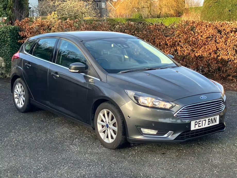 Used Ford Focus 2017 for sale - 77068019: Photo 2