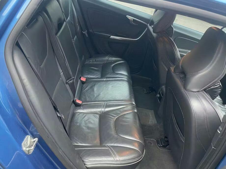 Used Volvo V60 2016 for sale - 77786410: Photo 7