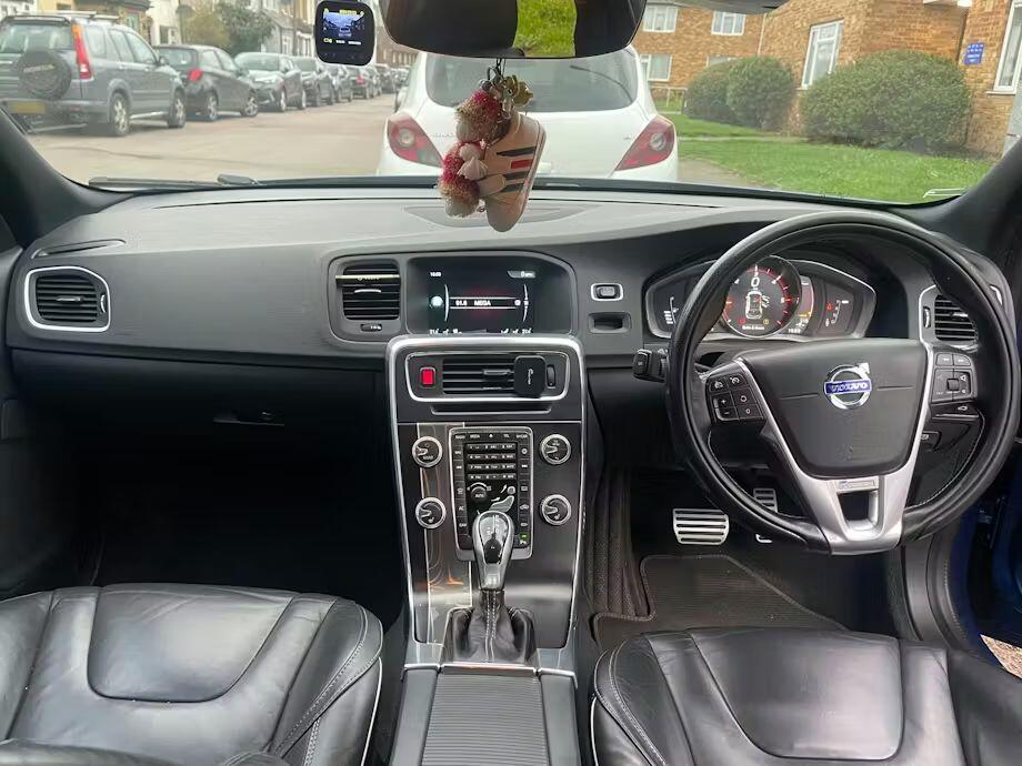 Used Volvo V60 2016 for sale - 77786410: Photo 8