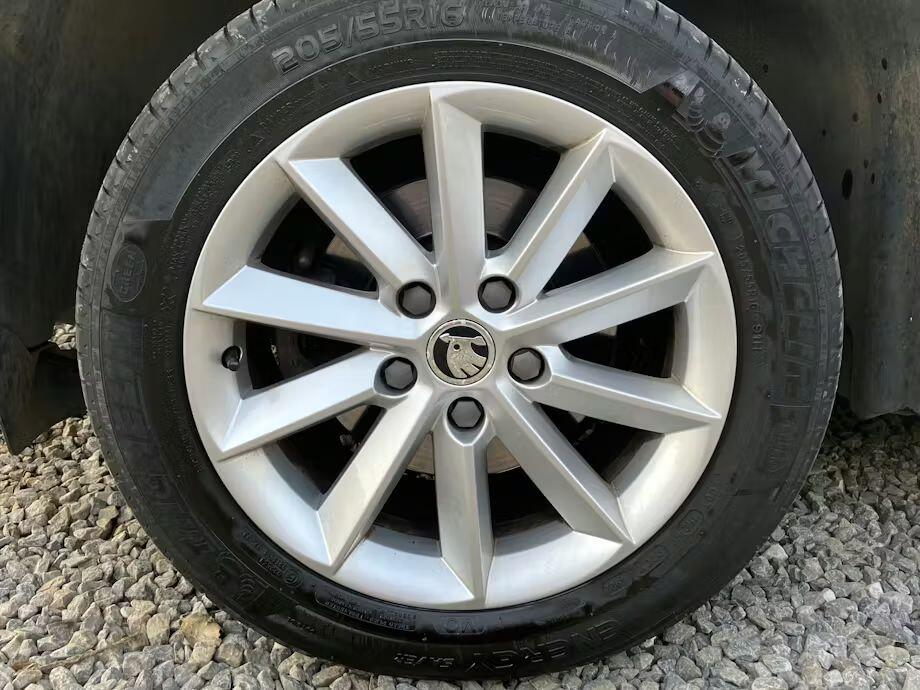 Used Skoda Yeti 2015 for sale - 77989851: Photo 12