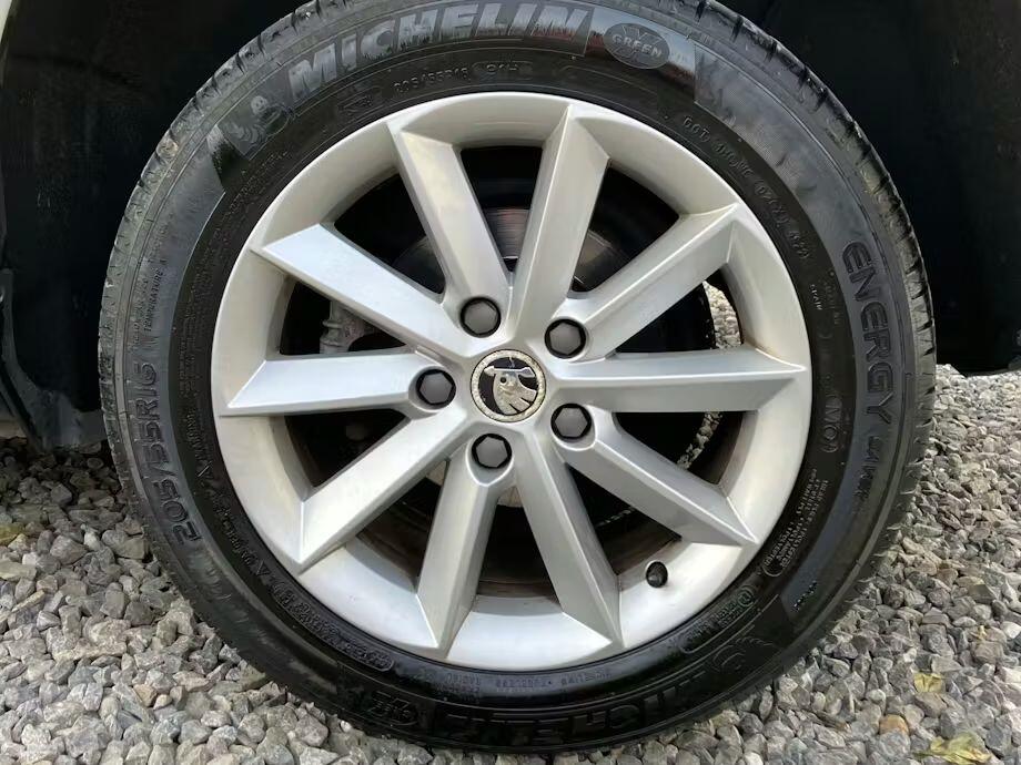 Used Skoda Yeti 2015 for sale - 77989851: Photo 13