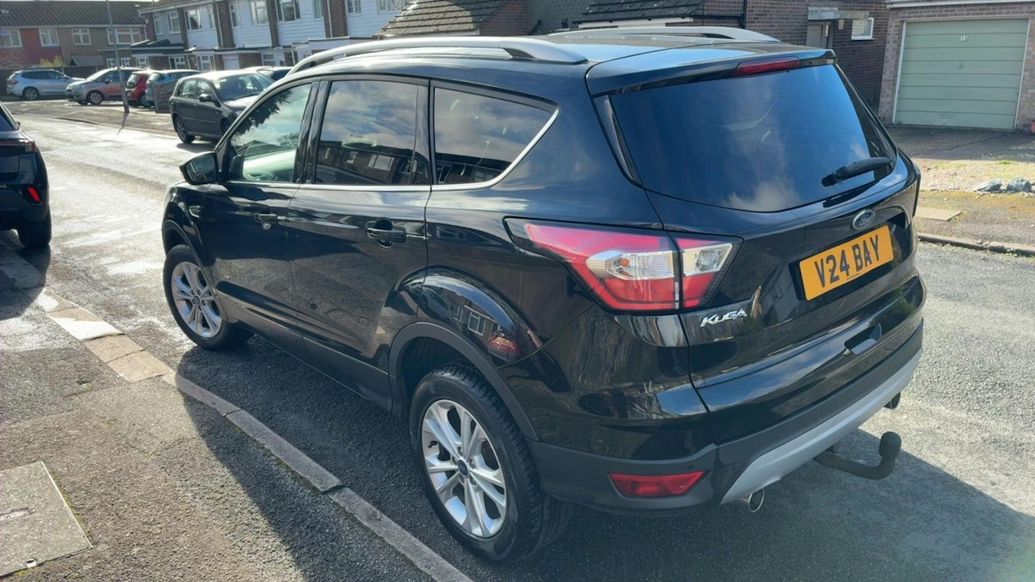 Used Ford Kuga 2018 for sale - 77666033: Photo 3