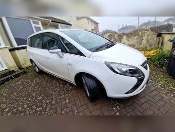 2015 (65) - 2.0 CDTi Tech Line 5dr