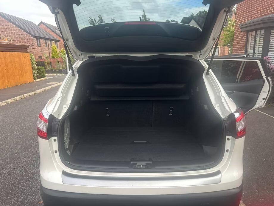 Used Nissan Qashqai 2015 for sale - 77442694: Photo 8