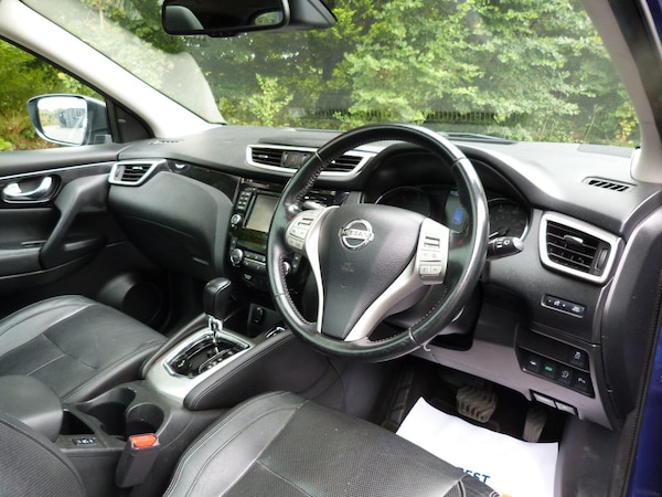 Used Nissan Qashqai 2015 for sale - 75766580: Photo 12