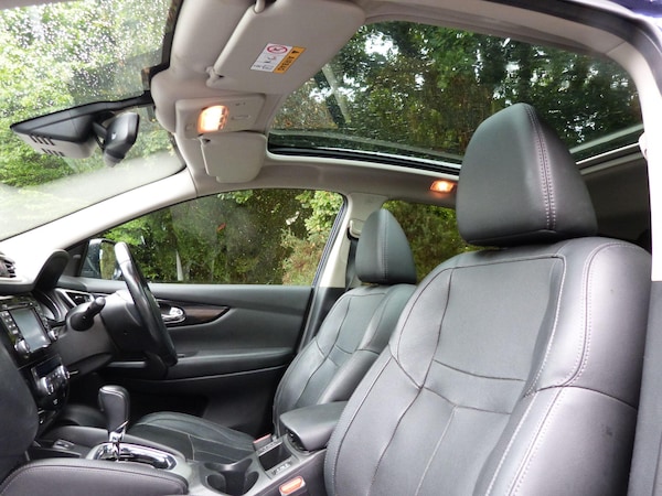 Used Nissan Qashqai 2015 for sale - 75766580: Photo 15