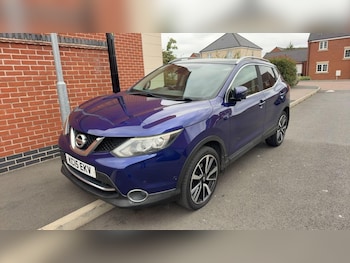 Nissan - Qashqai