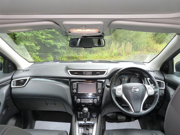 Used Nissan Qashqai 2015 for sale - 75766580: Photo 9
