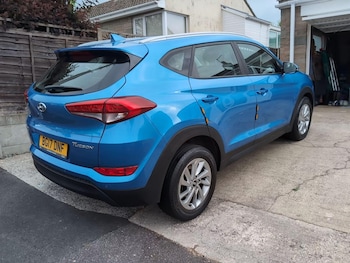 Used Hyundai TUCSON 2017 for sale - 79385864: Photo