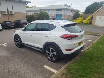 Used Hyundai TUCSON 2017 for sale - 76469115: Photo