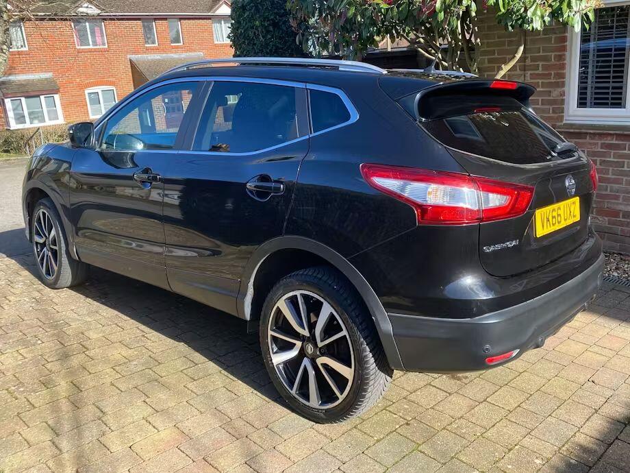 Used Nissan Qashqai 2016 for sale - 78084004: Photo 4
