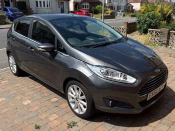 2016 (66) - 1.0T EcoBoost Titanium Euro 6 (s/s) 5dr