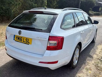 Used Skoda Octavia 2016 for sale - 79644115: Photo