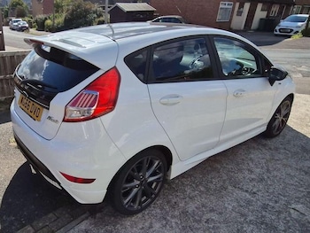 Used Ford Fiesta 2016 for sale - 76176624: Photo 3