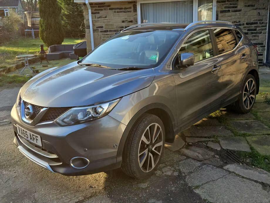 Used Nissan Qashqai 2016 for sale - 77779452: Photo 2