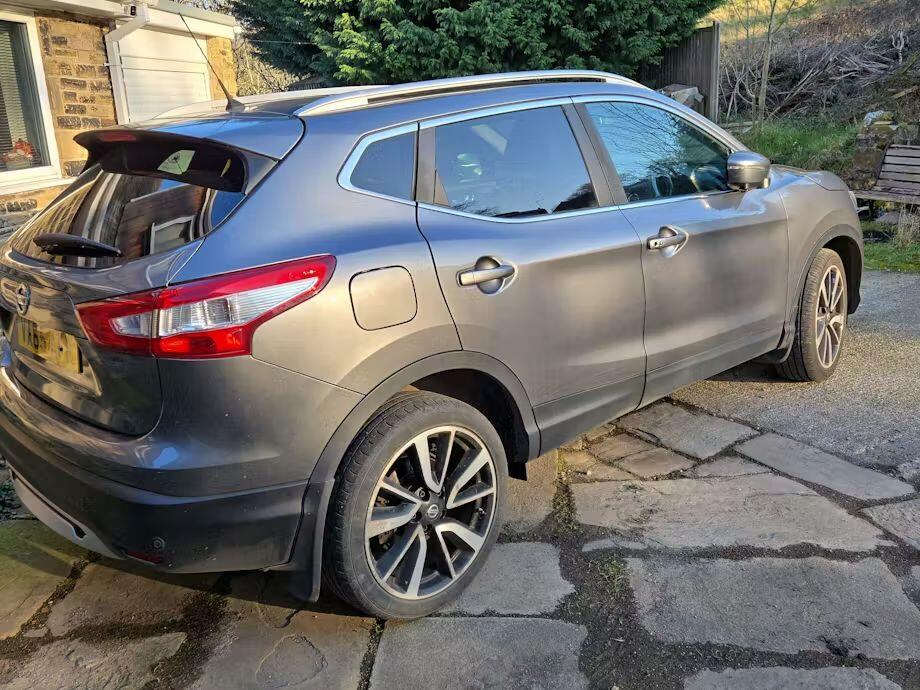 Used Nissan Qashqai 2016 for sale - 77779452: Photo 3