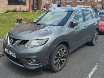 Used Nissan X-Trail 2016 for sale - 78620621: Photo