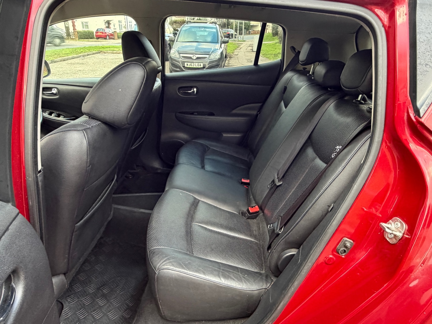 Used Nissan Leaf 2015 for sale - 77304759: Photo 15