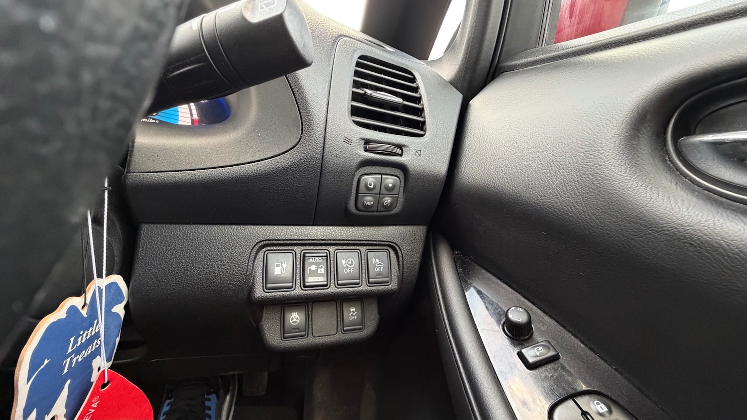 Used Nissan Leaf 2015 for sale - 77304759: Photo 23