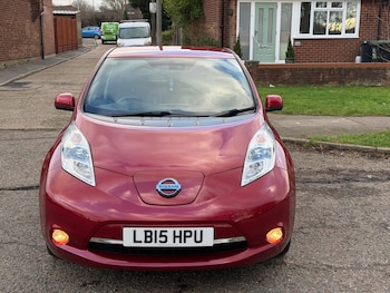 Used Nissan Leaf 2015 for sale - 77304759: Photo