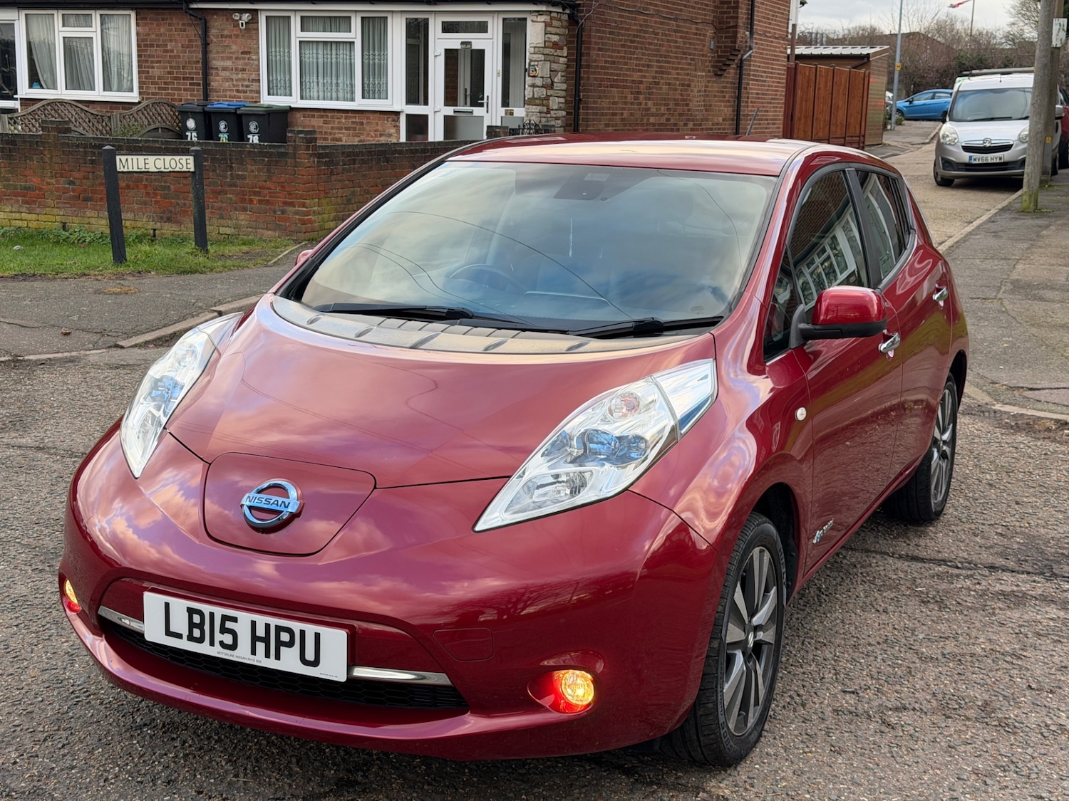 Used Nissan Leaf 2015 for sale - 77304759: Photo 3