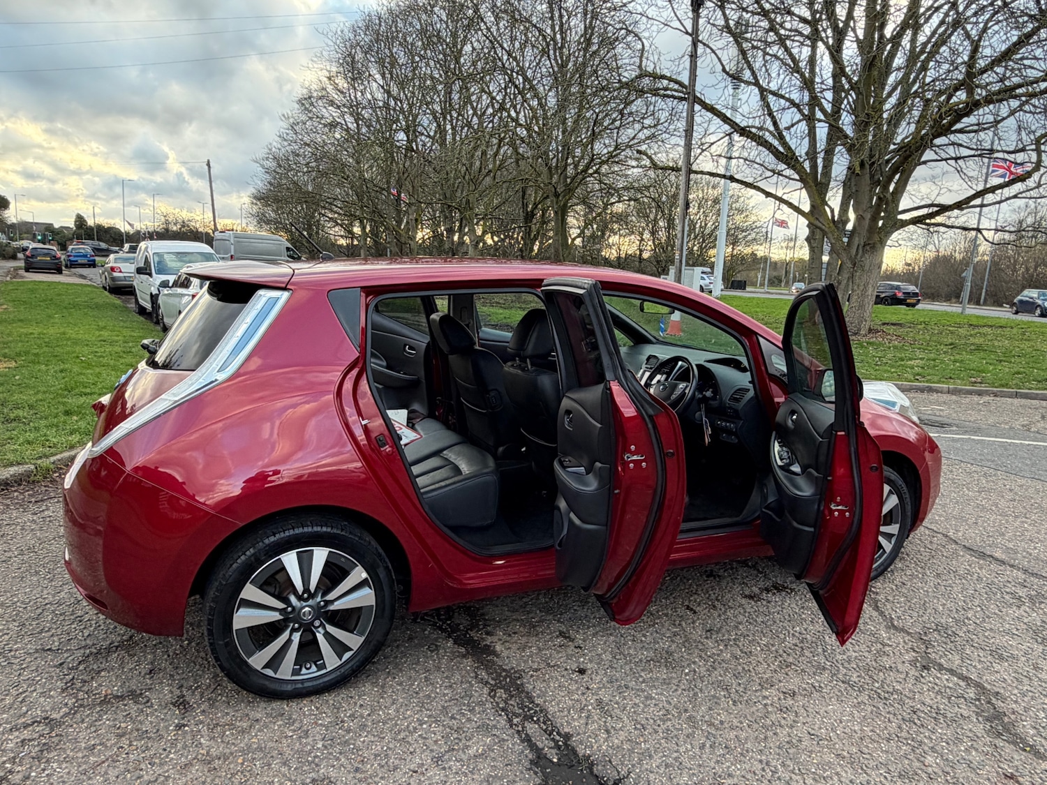 Used Nissan Leaf 2015 for sale - 77304759: Photo 35