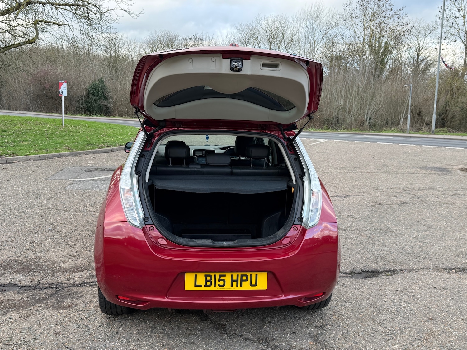 Used Nissan Leaf 2015 for sale - 77304759: Photo 9