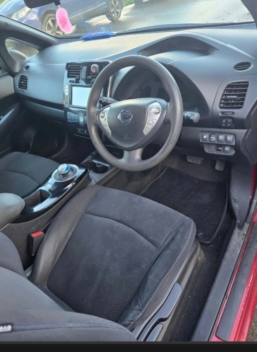 Used Nissan Leaf 2015 for sale - 76855491: Photo 6